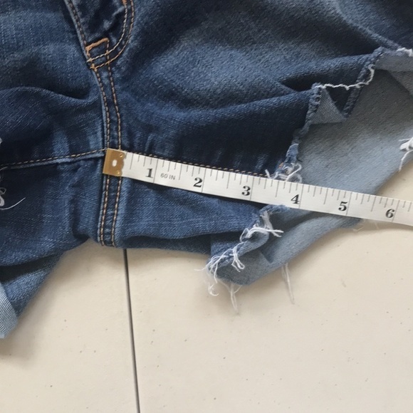 AMERICAN eagle super stretch high rise Shortie shorts jean denim  distressed  6 - Picture 7 of 9